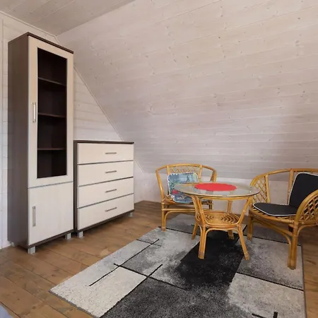 Z Ogrodem W Strzezenicach By Renters Сasa de vacaciones *